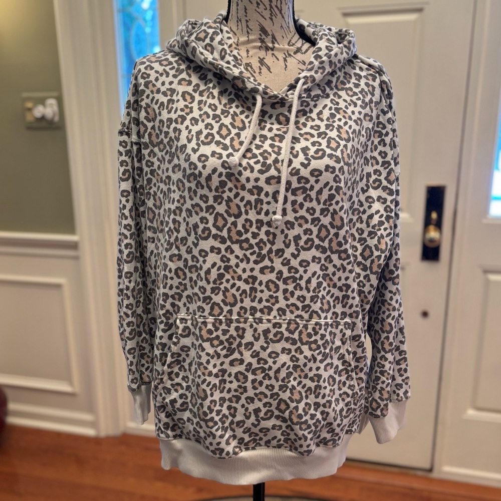 Women's American Eagle Leopard Print Sweatshirt Hoodie Ivory and Brown S GUC